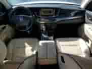 2015 Hyundai Equus Ultimate z VIN KMHGH4JH2FU095077, wystawiony jako Copart lot #71481054 z przebiegiem 111 373 mil mil oraz Szkoda całkowita • Salvage title. Historia ofert i sprzedaży dostępna na DreamBid. Obrazek 8.