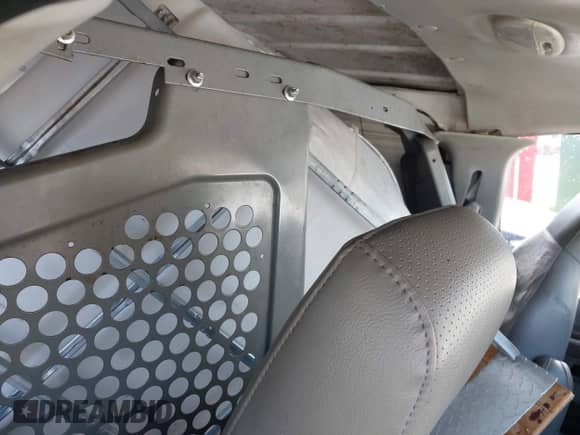 2010 Ford Econoline Cargo Commercial с VIN 1FTNE2EW4ADA19029, выставлен на аукционе IAAI как лот 42406420 с пробегом 265 463 миль миль и . История ставок и продаж доступна на DreamBid. Изображение 8.