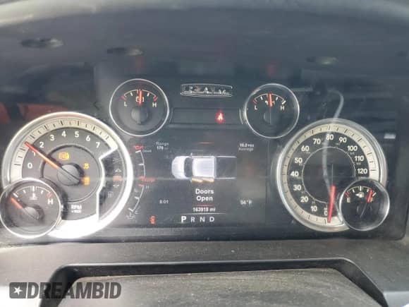 2017 Ram 1500 Big Horn z VIN 1C6RR7GT4HS578843, wystawiony jako Copart lot #66356515 z przebiegiem 163 918 mil mil oraz Szkoda całkowita • Salvage title. Historia ofert i sprzedaży dostępna na DreamBid. Obrazek 9.