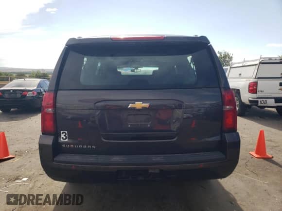 2016 Chevrolet Suburban с VIN 1GNSCKECXGR436608, выставлен на аукционе Copart как лот 62534755 с пробегом 112 028 миль миль и Списание • Salvage title. История ставок и продаж доступна на DreamBid. Изображение 6.