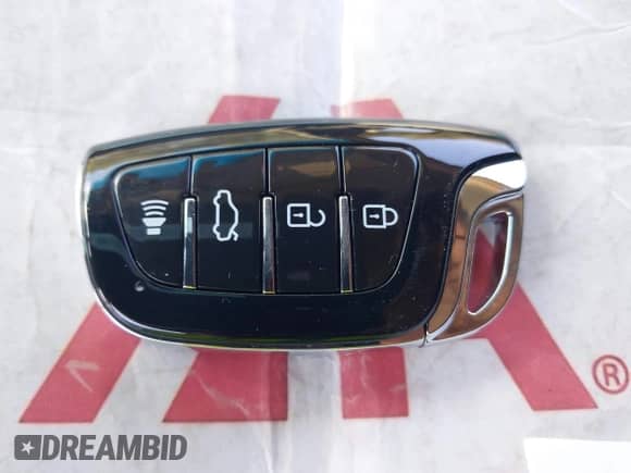 2015 Dodge Journey SXT z VIN 3C4PDCBG3FT628063, wystawiony jako IAAI lot #43216943 z przebiegiem 141 916 mil mil oraz . Historia ofert i sprzedaży dostępna na DreamBid. Obrazek 11.