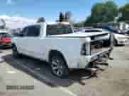 2020 Ram 1500 Limited z VIN 1C6SRFHM6LN319703, wystawiony jako Copart lot #51682135 z przebiegiem 70 459 mil mil oraz Szkoda całkowita • Salvage title. Historia ofert i sprzedaży dostępna na DreamBid. Obrazek 2.