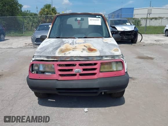 1996 Chevrolet Tracker с VIN 2CNBE1862T6948982, выставлен на аукционе IAAI как лот 42719225 с пробегом 257 760 миль миль и . История ставок и продаж доступна на DreamBid. Изображение 6.