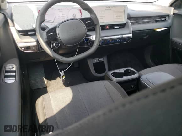 2024 Hyundai Ioniq 5 SE с VIN KM8KMDDF4RU276086, выставлен на аукционе Copart как лот 62396684 с пробегом 529 миль миль и Списание • Salvage title. История ставок и продаж доступна на DreamBid. Изображение 8.