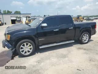 2013 GMC Sierra 1500 Denali with VIN 3GTP1XE22DG173857, listed as a Copart auction lot 65827345 with 321,857 mi miles and Salvage title. Bid and sale history available at DreamBid. Image 1.