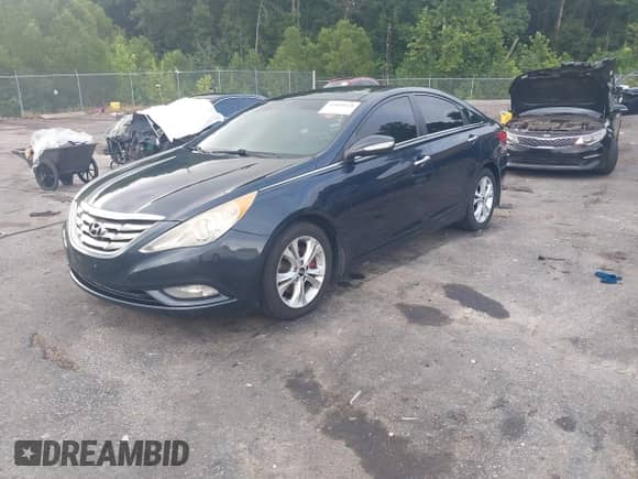 2012 Hyundai Sonata Limited с VIN 5NPEC4AC2CH445523, выставлен на аукционе IAAI как лот 42805828 с пробегом 163 876 миль миль и . История ставок и продаж доступна на DreamBid. Изображение 18.