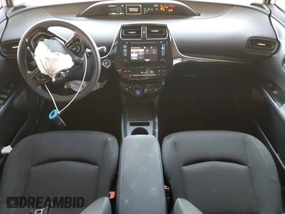 2019 Toyota Prius L Eco с VIN JTDKARFUXK3101195, выставлен на аукционе Copart как лот 82488755 с пробегом 37 486 миль миль и Списание • Salvage title. История ставок и продаж доступна на DreamBid. Изображение 8.