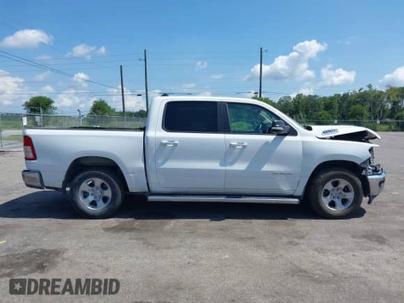 2020 Ram 1500 Lone Star z VIN 1C6RREFT5LN337869, wystawiony jako IAAI lot #42461522 z przebiegiem 148 064 mil mil oraz . Historia ofert i sprzedaży dostępna na DreamBid. Obrazek 13.