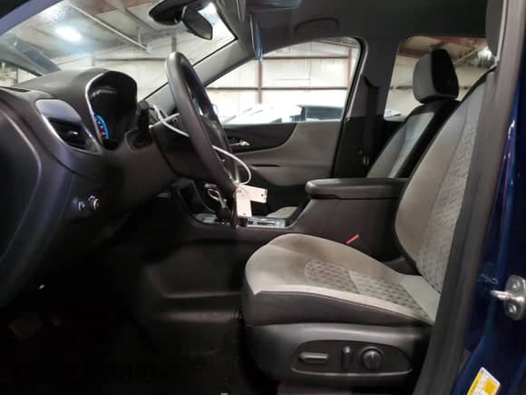 2023 Chevrolet Equinox LS с VIN 3GNAXSEG0PL199380, выставлен на аукционе Copart как лот 81684355 с пробегом 61 701 миль миль и Списание • Salvage title. История ставок и продаж доступна на DreamBid. Изображение 7.