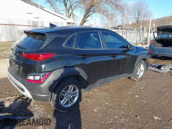 2022 Hyundai Kona SE с VIN KM8K22AB9NU875233, выставлен на аукционе IAAI как лот 41501284 с пробегом 65 332 миль миль и . История ставок и продаж доступна на DreamBid. Изображение 4.