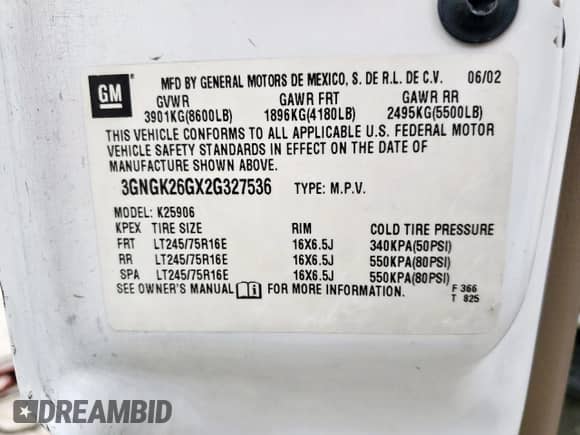 2002 Chevrolet Suburban LT z VIN 3GNGK26GX2G327536, wystawiony jako Copart lot #54986415 z przebiegiem 284 012 mil mil oraz Szkoda całkowita • Salvage title. Historia ofert i sprzedaży dostępna na DreamBid. Obrazek 14.