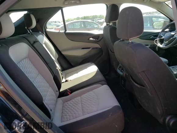 2020 Chevrolet Equinox LS z VIN 2GNAX5EV9L6152539, wystawiony jako Copart lot #57411945 z przebiegiem 121 960 mil mil oraz Szkoda całkowita • Salvage title. Historia ofert i sprzedaży dostępna na DreamBid. Obrazek 11.