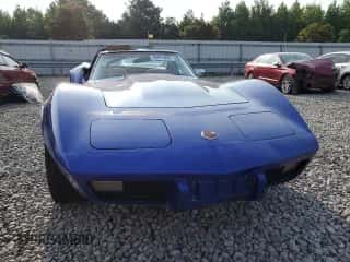 1975 Chevrolet Corvette с VIN 1Z37J5S415588, выставлен на аукционе Copart как лот 59477955 с пробегом 58 044 миль миль и Списание • Salvage title. История ставок и продаж доступна на DreamBid. Изображение 5.