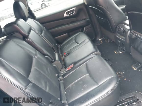 2020 Nissan Pathfinder SL with VIN 5N1DR2CM6LC617046, listed as a IAAI auction lot 42580180 with 134,310 mi miles and . Bid and sale history available at DreamBid. Image 8.