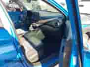 2018 Hyundai Kona SEL z VIN KM8K6CAA5JU148747, wystawiony jako IAAI lot #42974451 z przebiegiem 92 209 mil mil oraz . Historia ofert i sprzedaży dostępna na DreamBid. Obrazek 5.