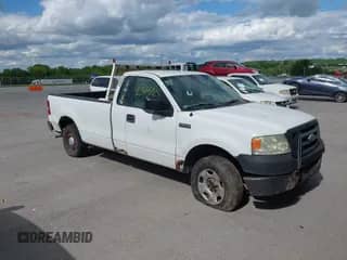 2006 Ford F-150 XL с VIN 1FTPF12V26KD98353, выставлен на аукционе IAAI как лот 42373225 с пробегом Не указан миль и . История ставок и продаж доступна на DreamBid. Изображение 1.
