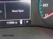 2022 Chevrolet Colorado 4WD LT с VIN 1GCHTCEA9N1141728, выставлен на аукционе IAAI как лот 42710900 с пробегом 117 609 миль миль и . История ставок и продаж доступна на DreamBid. Изображение 15.