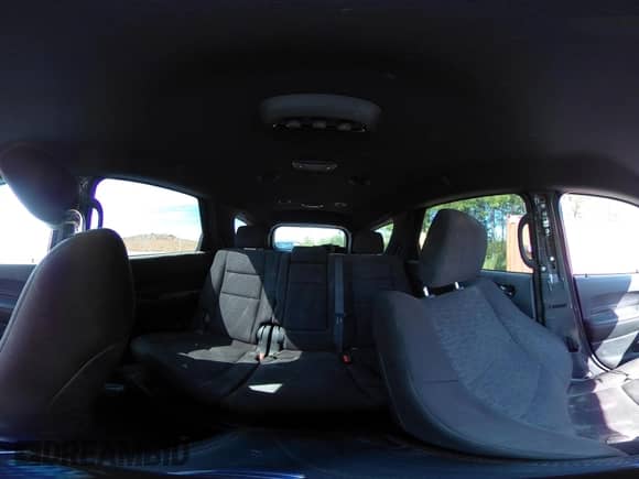 2023 Dodge Durango R/T Plus с VIN 1C4SDHCT0PC686681, выставлен на аукционе IAAI как лот 43096395 с пробегом Не указан миль и . История ставок и продаж доступна на DreamBid. Изображение 19.