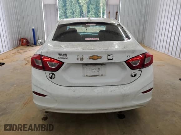 2019 Chevrolet Cruze LT с VIN 1G1BE5SM7K7110800, выставлен на аукционе Copart как лот 84283495 с пробегом 214 711 миль миль и Чистый • Clean title. История ставок и продаж доступна на DreamBid. Изображение 6.