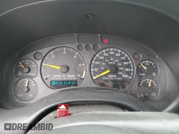 2001 Chevrolet Blazer LS z VIN 1GNCT18W61K185977, wystawiony jako Copart lot #57461385 z przebiegiem 114 357 mil mil oraz Szkoda całkowita • Salvage title. Historia ofert i sprzedaży dostępna na DreamBid. Obrazek 9.