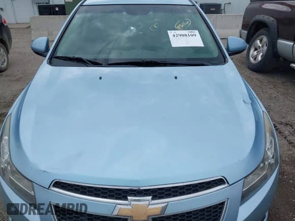 2012 Chevrolet Cruze 1LT z VIN 1G1PF5SC2C7179390, wystawiony jako IAAI lot #42908109 z przebiegiem 133 333 mil mil oraz . Historia ofert i sprzedaży dostępna na DreamBid. Obrazek 6.