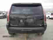 2015 Cadillac Escalade Premium z VIN 1GYS4NKJ1FR639874, wystawiony jako Copart lot #86686145 z przebiegiem 140 320 mil mil oraz Szkoda całkowita • Salvage title. Historia ofert i sprzedaży dostępna na DreamBid. Obrazek 6.