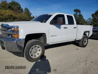 2019 Chevrolet Silverado 2500HD Work Truck с VIN 2GC2KREG6K1238973, выставлен на аукционе Copart как лот 77991574 с пробегом 83 974 миль миль и Списание • Salvage title. История ставок и продаж доступна на DreamBid. Изображение 1.