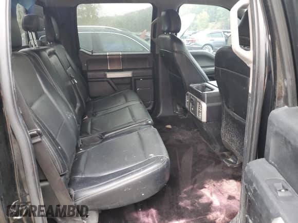 2016 Ford F-150 XL z VIN 1FTEW1CP8GKF02059, wystawiony jako Copart lot #84005275 z przebiegiem 216 182 mil mil oraz Czysty tytuł • Clean title. Historia ofert i sprzedaży dostępna na DreamBid. Obrazek 10.