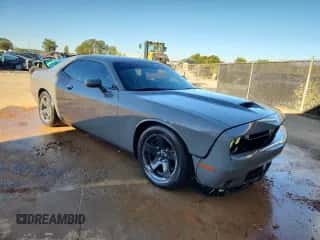 2019 Dodge Challenger R/T z VIN 2C3CDZBTXKH556915, wystawiony jako Copart lot #89700955 z przebiegiem 158 227 mil mil oraz Czysty tytuł • Clean title. Historia ofert i sprzedaży dostępna na DreamBid. Obrazek 4.