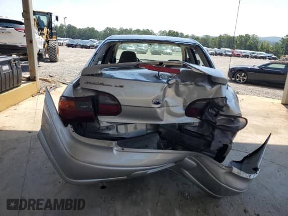 2003 Chevrolet Malibu LS с VIN 1G1NE52J83M521077, выставлен на аукционе Copart как лот 63424525 с пробегом 60 802 миль миль и Списание • Salvage title. История ставок и продаж доступна на DreamBid. Изображение 6.