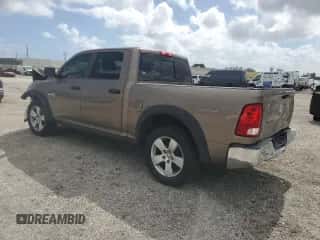 2009 Dodge 1500 SLT с VIN 1D3HB13P79S741105, выставлен на аукционе Copart как лот 77383134 с пробегом 183 546 миль миль и На запчасти • Non repairable. История ставок и продаж доступна на DreamBid. Изображение 2.