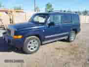 2006 Jeep Commander Limited с VIN 1J8HG58266C198570, выставлен на аукционе IAAI как лот 42997942 с пробегом 204 724 миль миль и . История ставок и продаж доступна на DreamBid. Изображение 2.