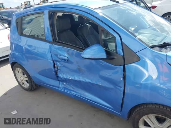 2014 Chevrolet Spark LS с VIN KL8CB6S98EC520936, выставлен на аукционе IAAI как лот 43312552 с пробегом 78 527 миль миль и . История ставок и продаж доступна на DreamBid. Изображение 6.