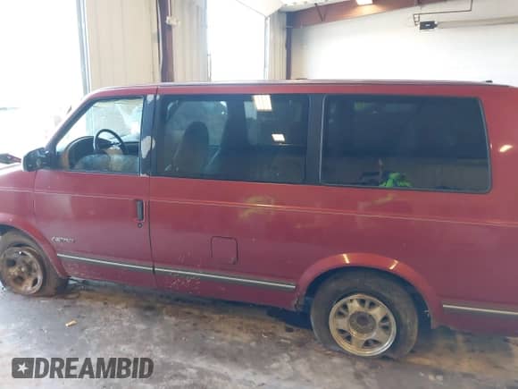 1997 Chevrolet Astro с VIN 1GNDM19WXVB131278, выставлен на аукционе IAAI как лот 42231868 с пробегом 271 239 миль миль и . История ставок и продаж доступна на DreamBid. Изображение 14.