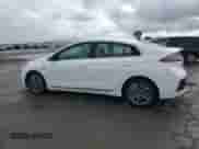 2020 Hyundai Ioniq SEL с VIN KMHC75LD8LU189686, выставлен на аукционе Copart как лот 53716935 с пробегом 21 641 миль миль и Списание • Salvage title. История ставок и продаж доступна на DreamBid. Изображение 2.