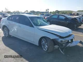 2018 BMW 3 Series 320i with VIN WBA8A9C55JAH12768, listed as a IAAI auction lot 41645576 with 64,564 mi miles and . Bid and sale history available at DreamBid. Image 1.