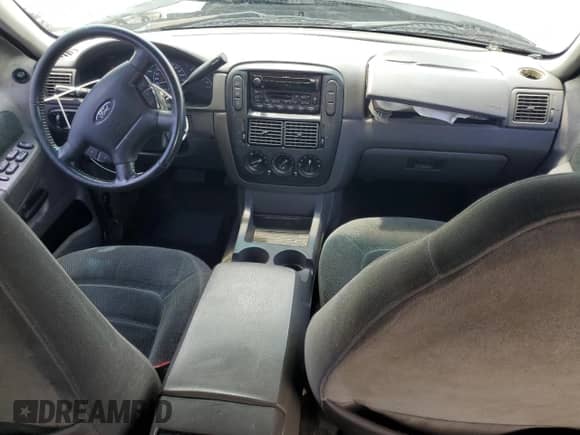 2002 Ford Explorer XLT with VIN 1FMZU73E72ZA29310, listed as a Copart auction lot 66535205 with 220,321 mi miles and Salvage title. Bid and sale history available at DreamBid. Image 8.