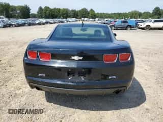 2010 Chevrolet Camaro 1LT z VIN 2G1FB1EV3A9122463, wystawiony jako Copart lot #70731015 z przebiegiem 168 954 mil mil oraz Szkoda całkowita • Salvage title. Historia ofert i sprzedaży dostępna na DreamBid. Obrazek 6.