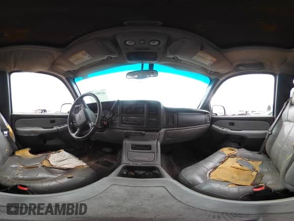 2001 Chevrolet Tahoe LT с VIN 1GNEC13T61R122004, выставлен на аукционе IAAI как лот 41905499 с пробегом 207 256 миль миль и . История ставок и продаж доступна на DreamBid. Изображение 20.