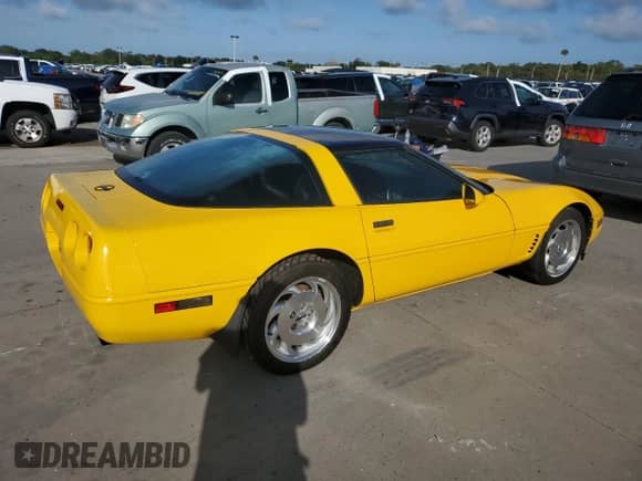 1995 Chevrolet Corvette z VIN 1G1YY22P3S5118530, wystawiony jako Copart lot #76018164 z przebiegiem Nie podano mil oraz Szkoda całkowita • Salvage title. Historia ofert i sprzedaży dostępna na DreamBid. Obrazek 3.