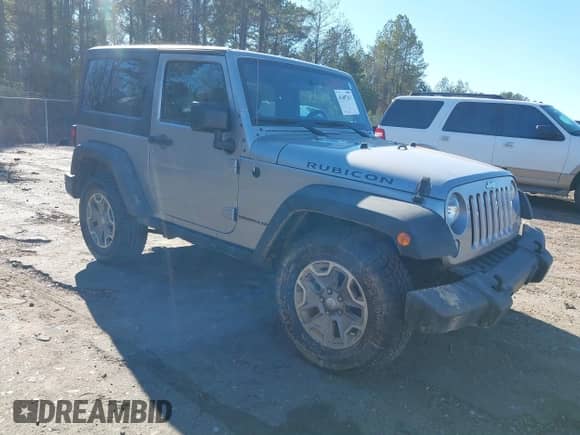 2016 Jeep Wrangler Rubicon с VIN 1C4BJWCGXGL307542, выставлен на аукционе IAAI как лот 41407411 с пробегом 124 749 миль миль и . История ставок и продаж доступна на DreamBid. Изображение 1.