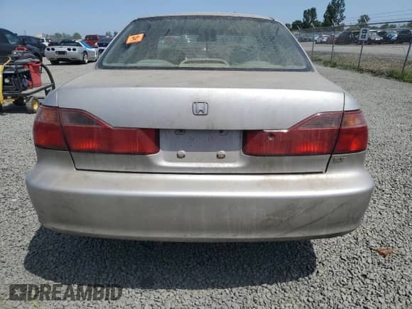 1999 Honda Accord EX с VIN JHMCG6671XC022273, выставлен на аукционе Copart как лот 60688355 с пробегом Не указан миль и Списание • Salvage title. История ставок и продаж доступна на DreamBid. Изображение 6.