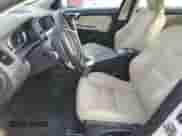 2018 Volvo S60 Inscription Platinum с VIN LYV402TMXJB157406, выставлен на аукционе Copart как лот 43436405 с пробегом 114 480 миль миль и Списание • Salvage title. История ставок и продаж доступна на DreamBid. Изображение 7.