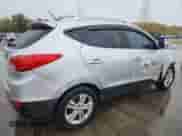 2011 Hyundai Tucson GLS с VIN KM8JU3AC6BU285913, выставлен на аукционе Copart как лот 83835465 с пробегом 403 672 миль миль и Списание • Salvage title. История ставок и продаж доступна на DreamBid. Изображение 3.