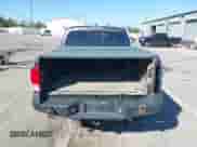 2017 Toyota Tacoma SR5 z VIN 3TMCZ5AN9HM105459, wystawiony jako IAAI lot #43321840 z przebiegiem 220 881 mil mil oraz . Historia ofert i sprzedaży dostępna na DreamBid. Obrazek 14.