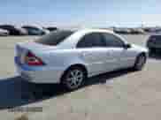 2007 Mercedes-Benz C 280 Luxury с VIN WDBRF54H67A929549, выставлен на аукционе Copart как лот 61799105 с пробегом 86 321 миль миль и Чистый • Clean title. История ставок и продаж доступна на DreamBid. Изображение 3.