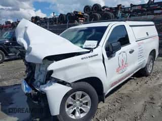 2019 Chevrolet Silverado 1500 Work Truck с VIN 3GCNWAEF3KG207682, выставлен на аукционе IAAI как лот 42768673 с пробегом 124 920 миль миль и . История ставок и продаж доступна на DreamBid. Изображение 2.