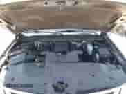 2016 Chevrolet Tahoe LS z VIN 1GNSKAKC4GR163733, wystawiony jako IAAI lot #42242113 z przebiegiem 72 619 mil mil oraz . Historia ofert i sprzedaży dostępna na DreamBid. Obrazek 10.