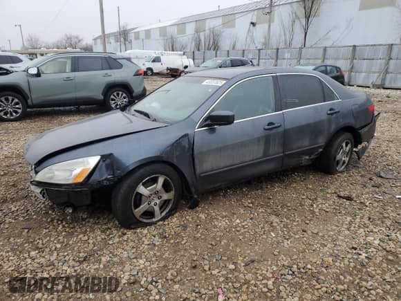2005 Honda Accord with VIN JHMCN36505C018098, listed as a Copart auction lot 43337825 with 143,988 mi miles and Clean title. Bid and sale history available at DreamBid. Image 1.