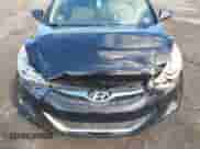 2011 Hyundai Elantra GLS z VIN KMHDH4AE7BU106903, wystawiony jako IAAI lot #43385561 z przebiegiem 103 966 mil mil oraz . Historia ofert i sprzedaży dostępna na DreamBid. Obrazek 6.
